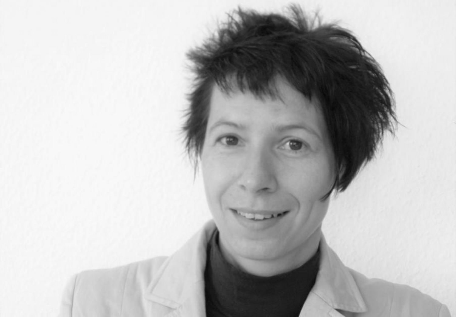 Dr.  Ines Balzer