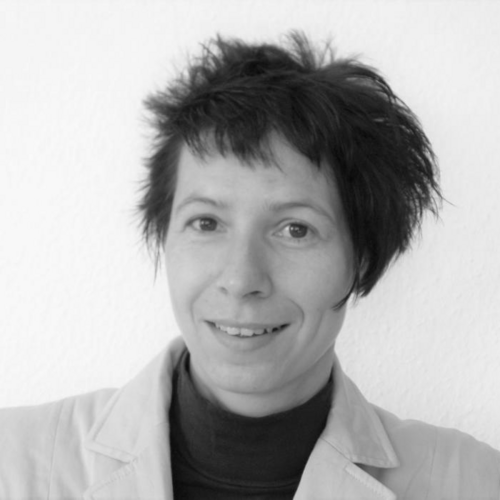 Dr.  Ines Balzer
