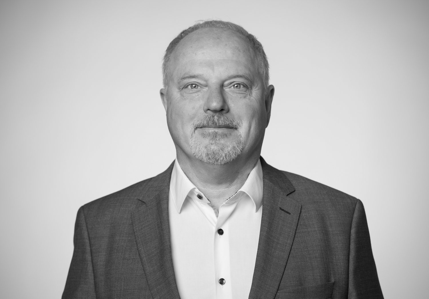 Dr. phil. Udo Schlotzhauer