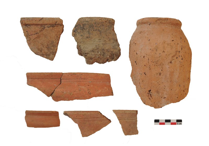 Keramikfragmente des späten Alten Reiches aus dem Nordwesten des Tells