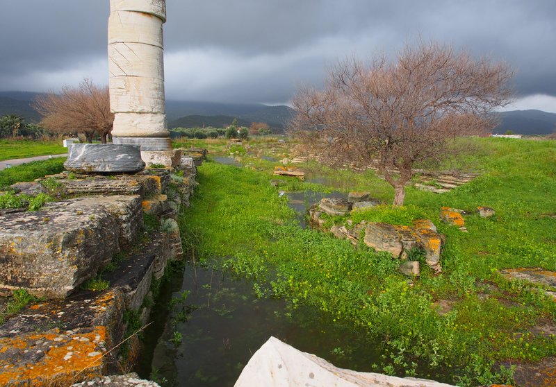 Wasser_im_Tempel_J_Fuchs_DAI_Athen