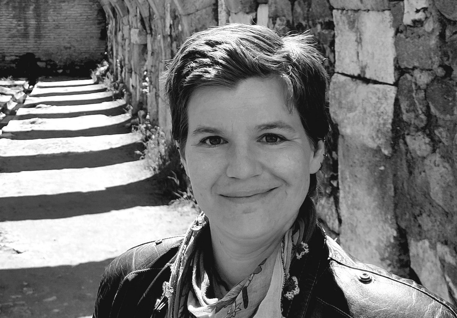 Dr. Lisa Steinmann