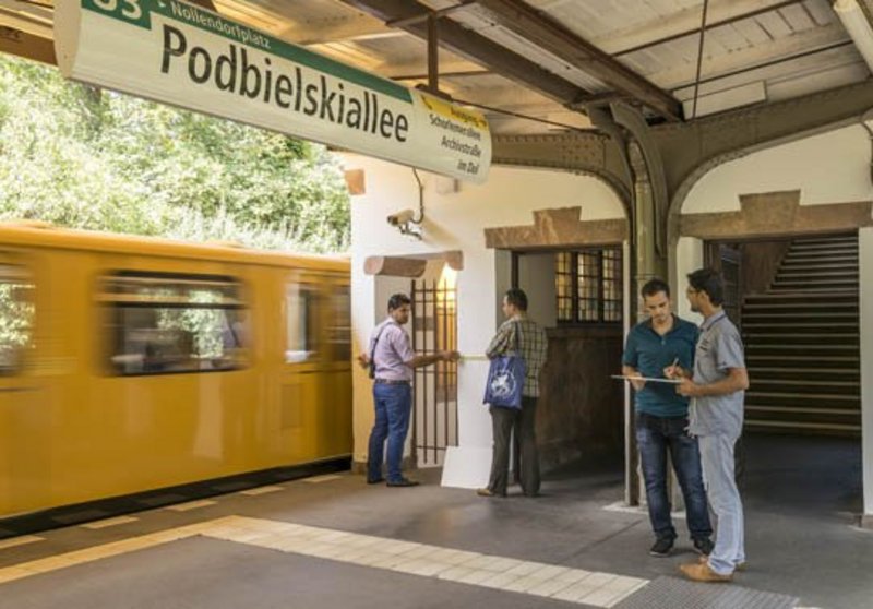 Berlin, Dokumentation der U-Bahn Station Podbielskiallee