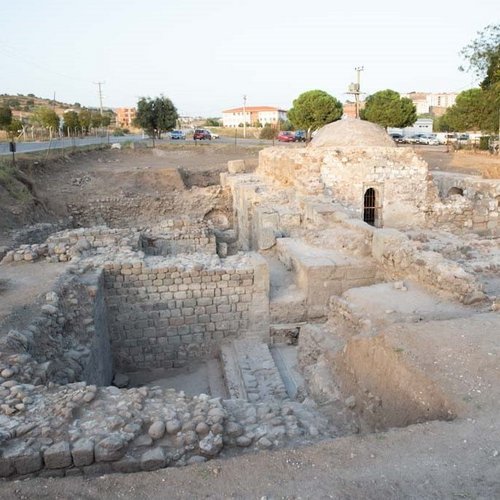 Ein extraurbanes Thermalbad im Umland von Pergamon